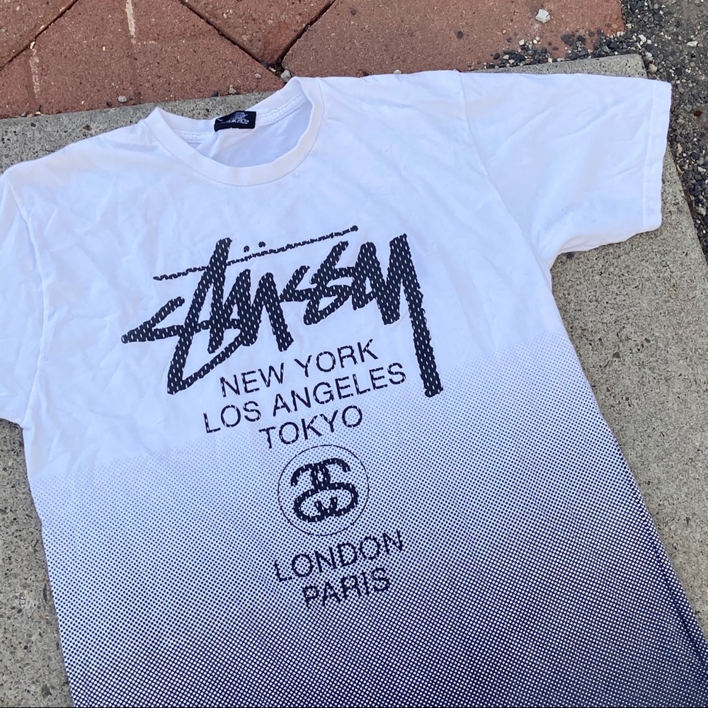 Vintage Early 2000’s Stussy Worldwide tee Sz L